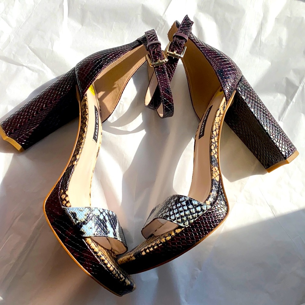 EUC!! Worn once just a little too high for me.